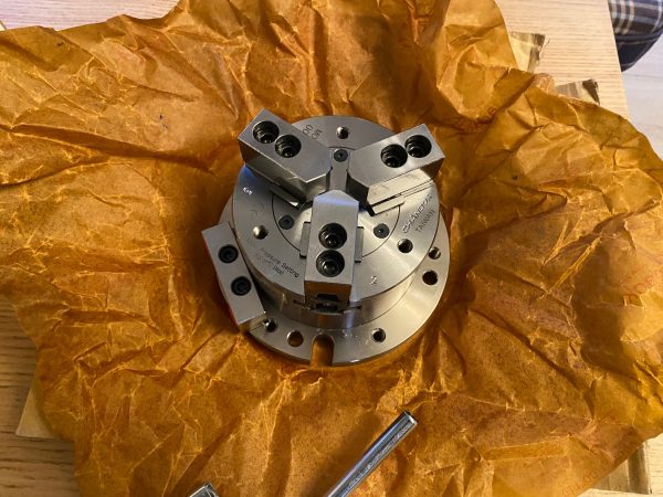 Chandox MO-04 Vertical Chuck